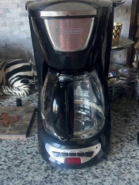 Black & Decker Black Drip Coffee Maker with Glass Carafe